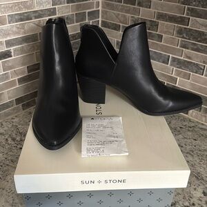 Black pointy booties